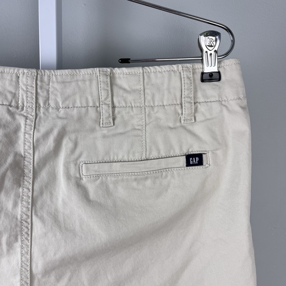 GAP Khaki Chino Shorts Womens Size 12 Cream 5" inseam‎ Stretch Cotton - Picture 4 of 5